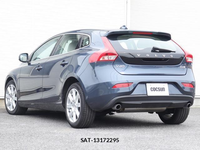 Volvo V40 2016-08 8003451-9