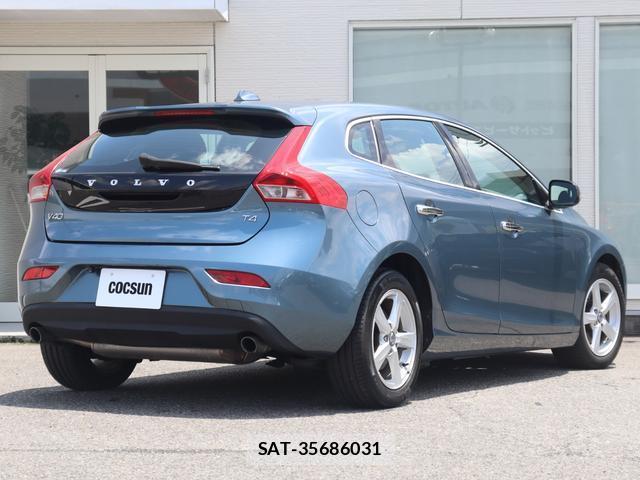 Volvo V40 2013-07 8004849-7