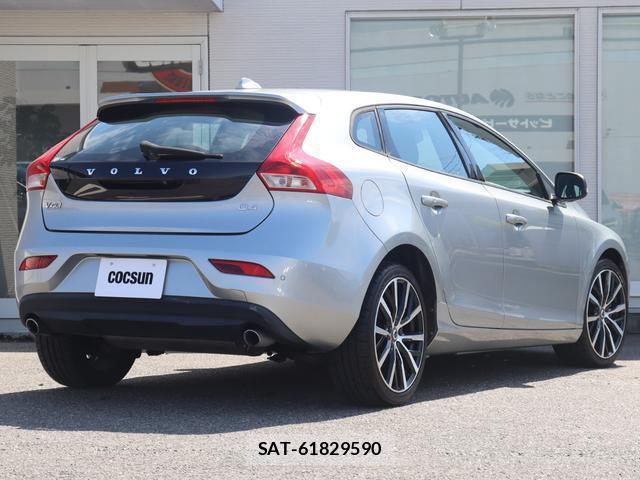 Volvo V40 2017-12 8004850-7