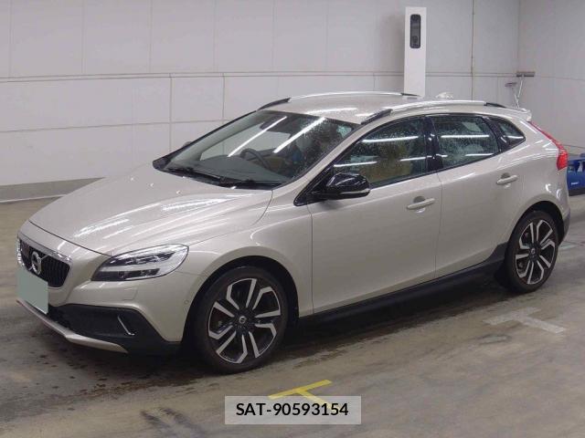 Volvo V40 2018-01 8010274-0