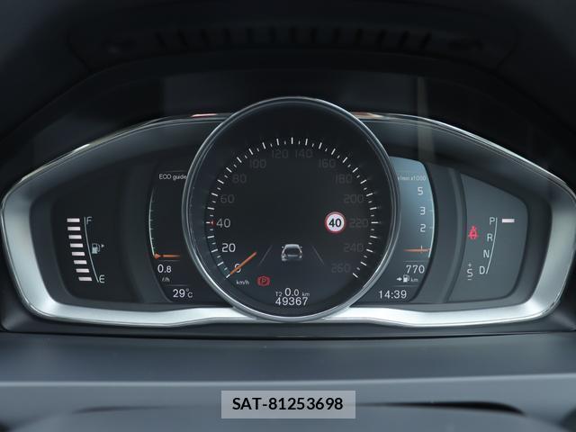 Volvo V60 2016-11 8003453-12