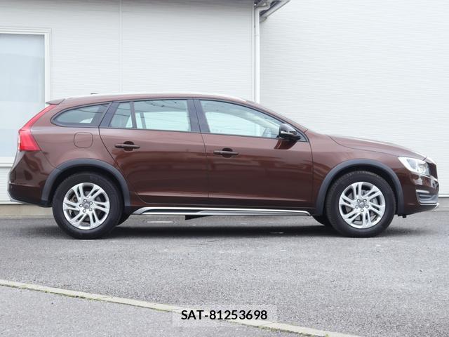 Volvo V60 2016-11 8003453-6