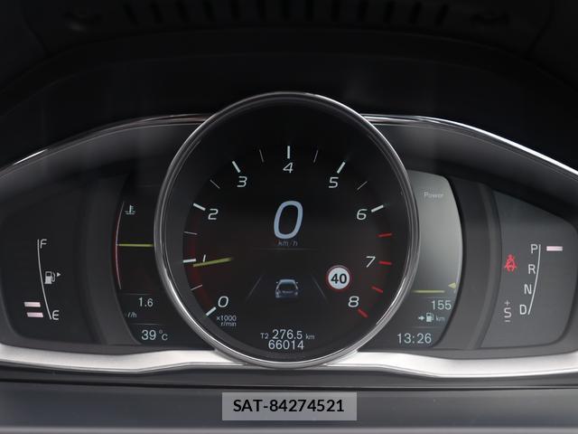 Volvo V60 2014-06 8004852-12