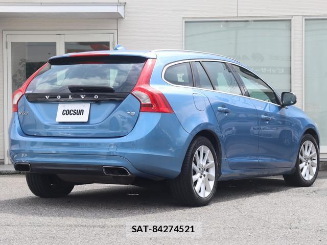 Volvo V60 2014-06 8004852-7