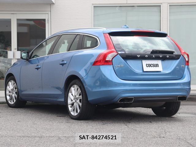 Volvo V60 2014-06 8004852-9
