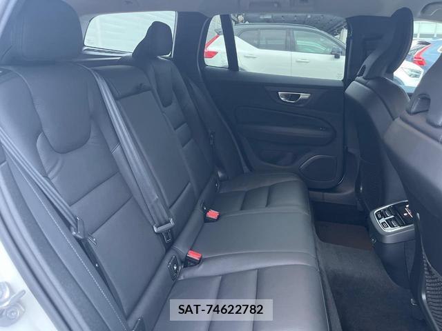 Volvo V60 2024-01 8004869-13