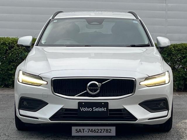 Volvo V60 2024-01 8004869-16