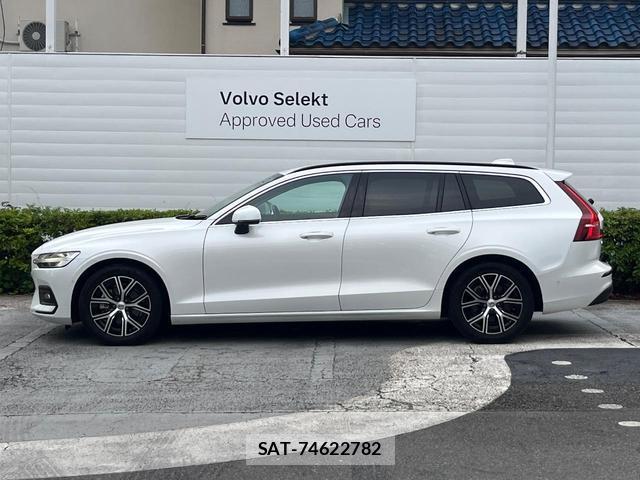 Volvo V60 2024-01 8004869-17