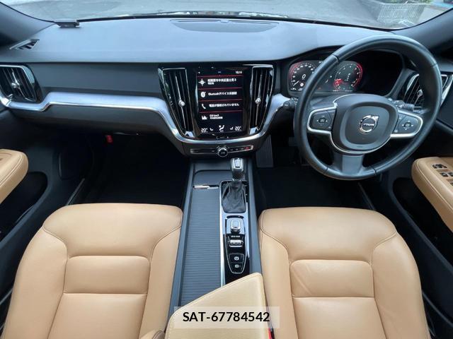 Volvo V60 2019-06 8004873-1