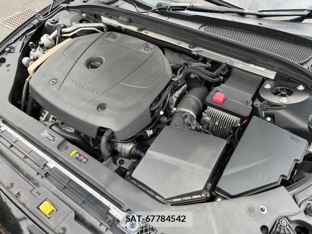 Volvo V60 2019-06 8004873-14