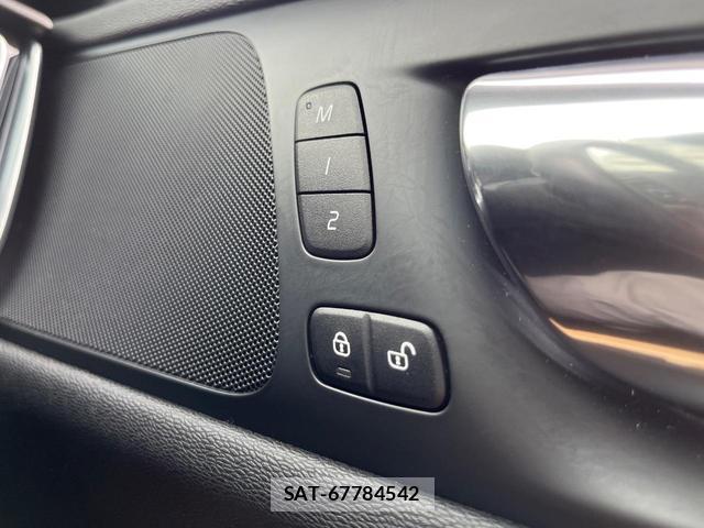 Volvo V60 2019-06 8004873-7