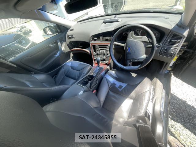 Volvo V70 2007-03 8004099-10