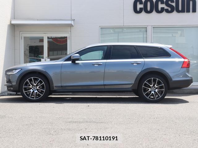 Volvo V90 2017-07 8004851-10