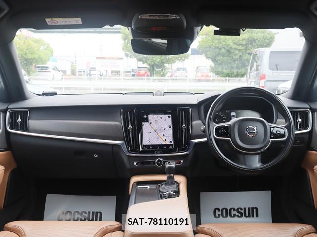 Volvo V90 2017-07 8004851-3
