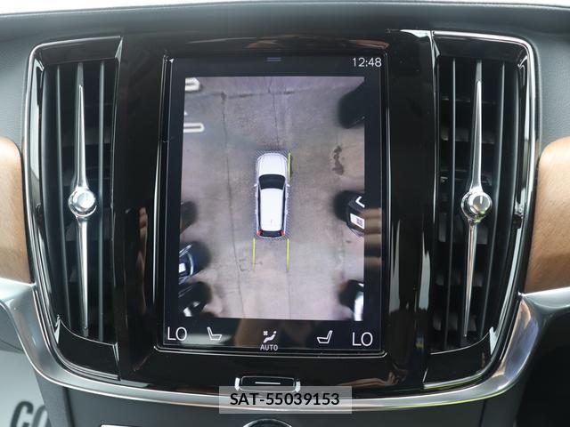 Volvo V90 2019-05 8004854-18