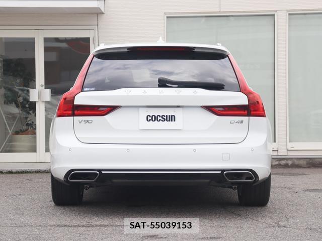 Volvo V90 2019-05 8004854-8