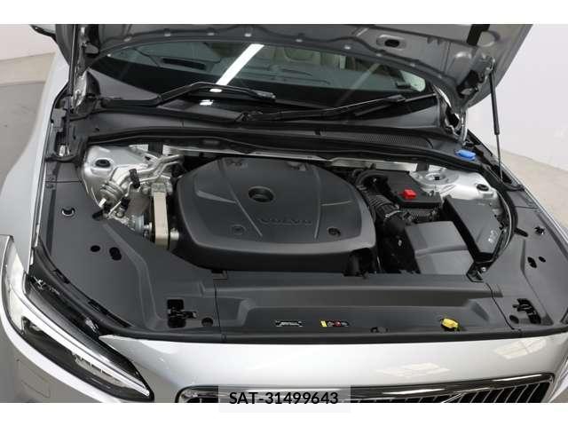 Volvo V90 2017-02 8007044-17