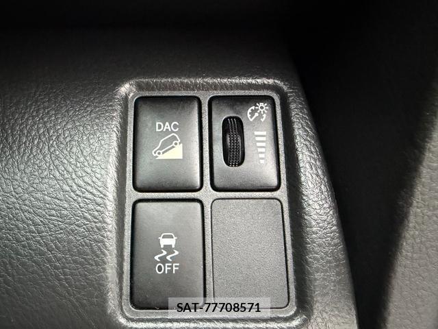 Toyota VANGUARD 2012-09 8004162-6