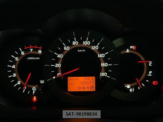 Toyota VANGUARD 2013-07 8006537-11