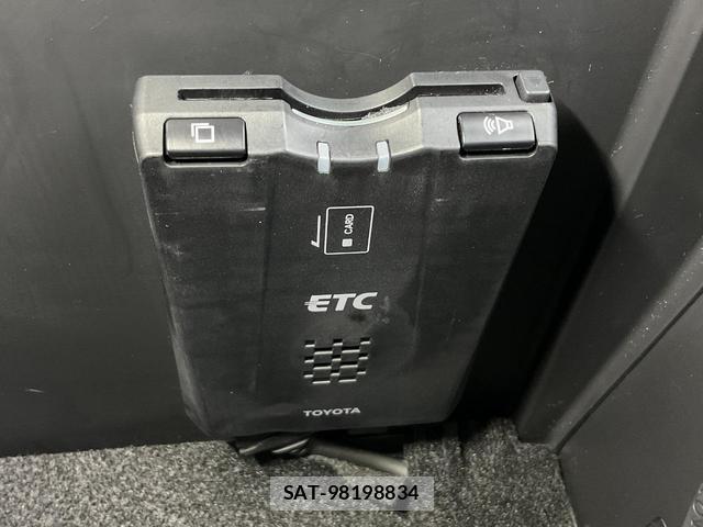 Toyota VANGUARD 2013-07 8006537-14