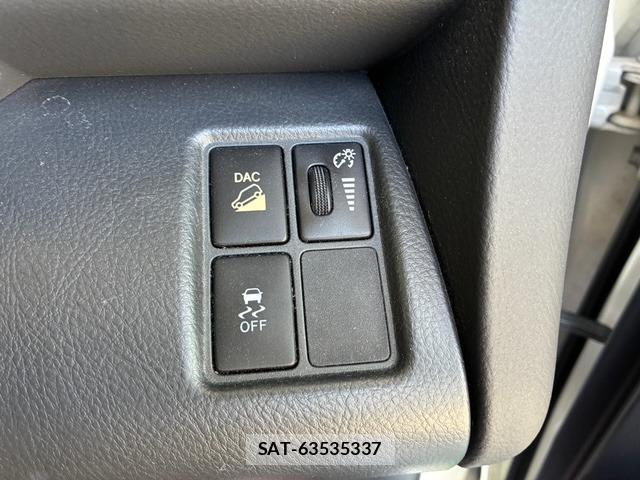 Toyota VANGUARD 2013-06 8007180-18