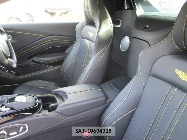Aston Martin VANTAGE 2022-07 8006948-5