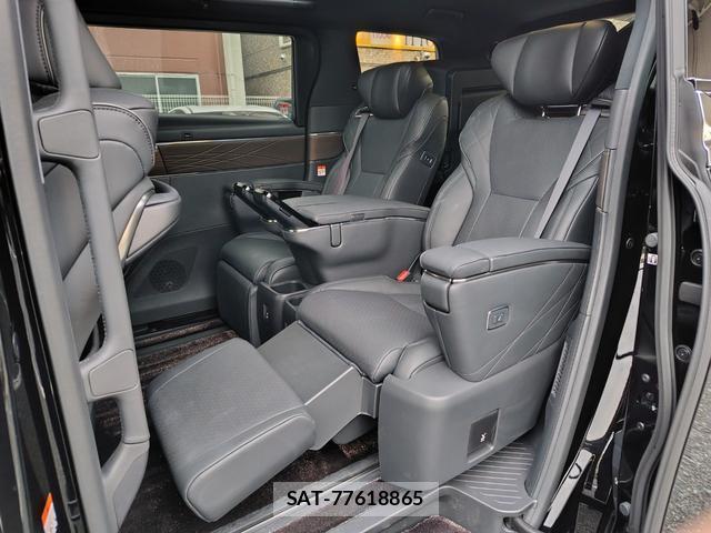 Toyota VELLFIRE 2025-07 8003087-15