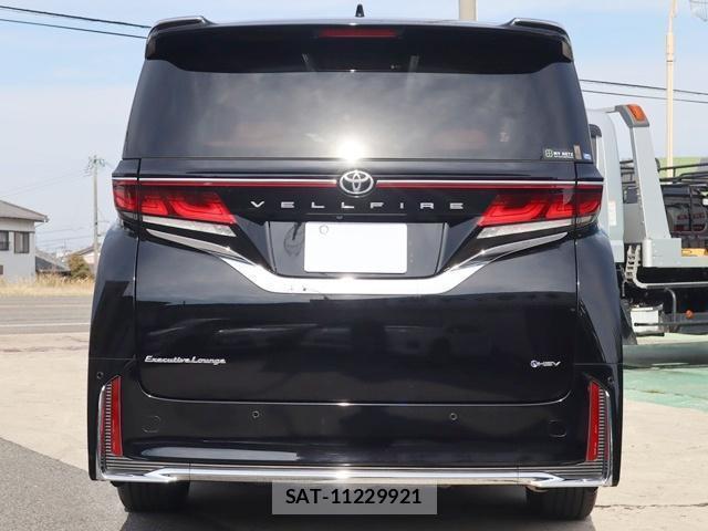 Toyota VELLFIRE 2023-09 8003143-15