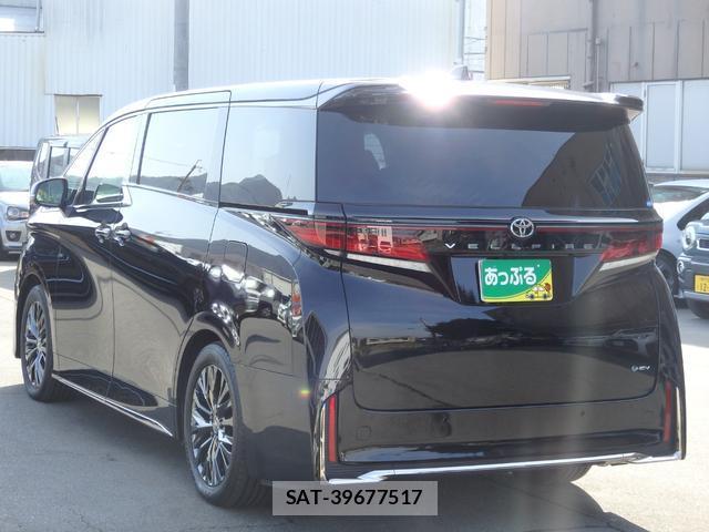 Toyota VELLFIRE 2023-11 8004357-10