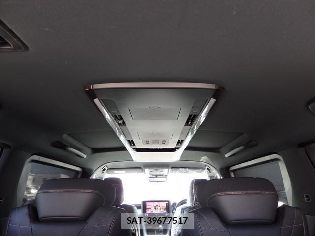 Toyota VELLFIRE 2023-11 8004357-14