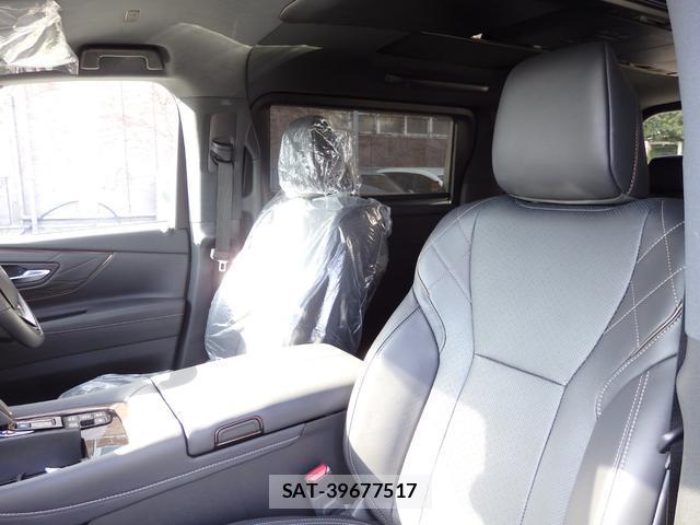 Toyota VELLFIRE 2023-11 8004357-15