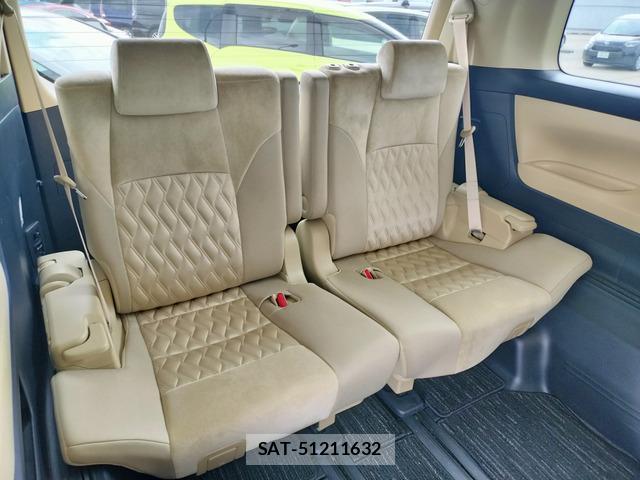 Toyota VELLFIRE 2018-08 8006478-15