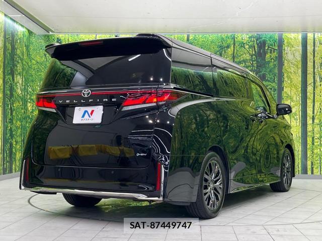 Toyota VELLFIRE 2024-01 8007210-17