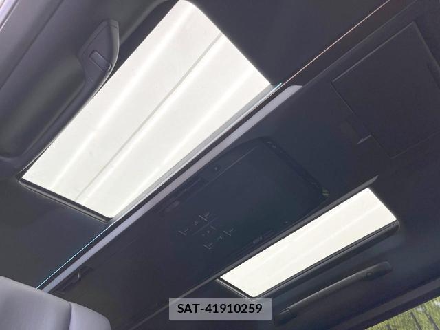 Toyota VELLFIRE 2023-12 8007288-2