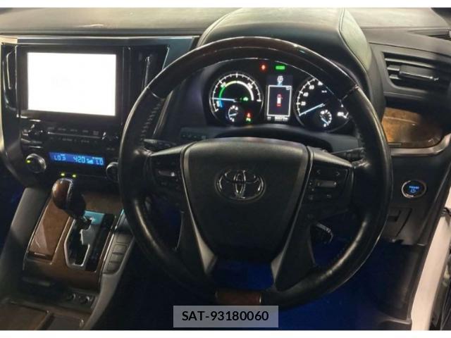 Toyota VELLFIRE 2017-04 8008035-2