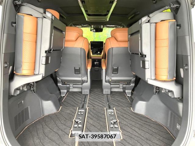 Toyota VELLFIRE 2024-10 8008547-10
