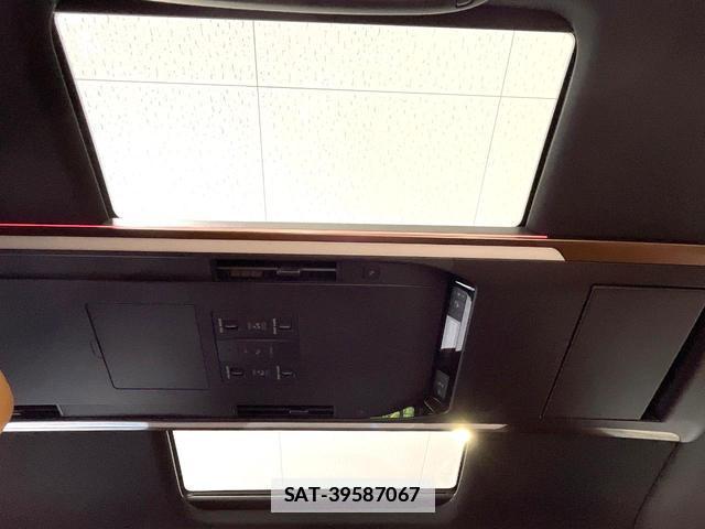 Toyota VELLFIRE 2024-10 8008547-3