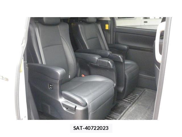 Toyota VELLFIRE 2014-01 8008890-8