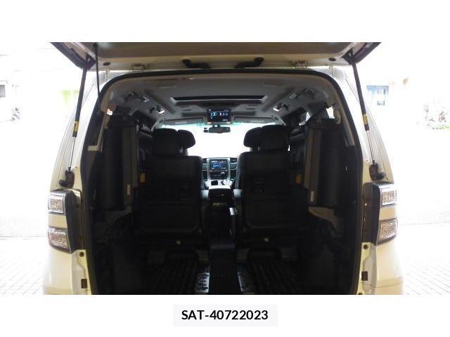 Toyota VELLFIRE 2014-01 8008890-9