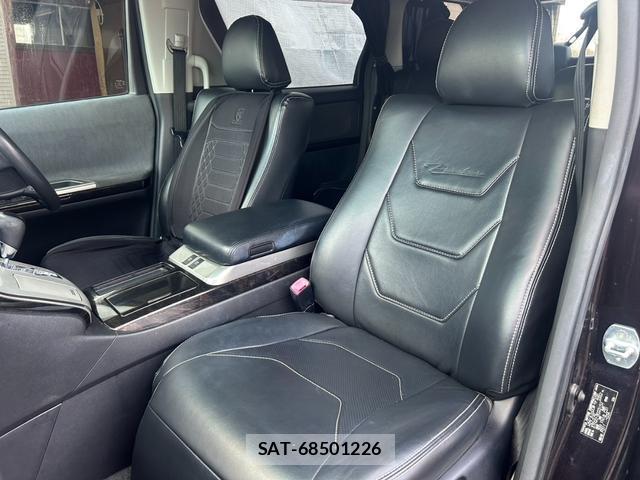 Toyota VELLFIRE 2012-10 8008988-6