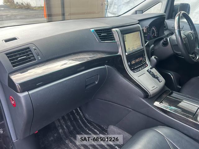 Toyota VELLFIRE 2012-10 8008988-7