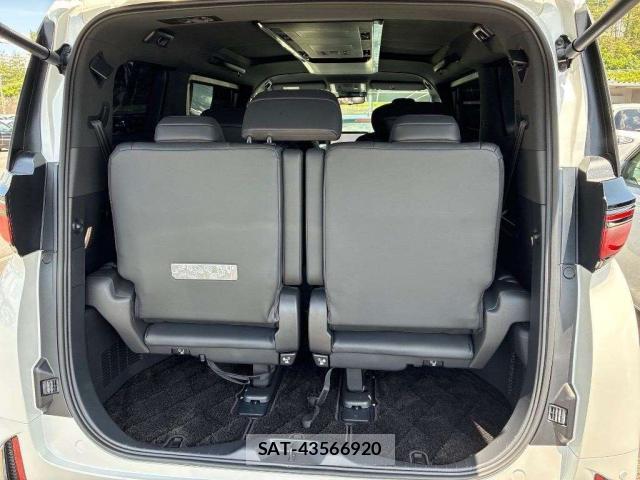 Toyota VELLFIRE 2024-04 8009113-5