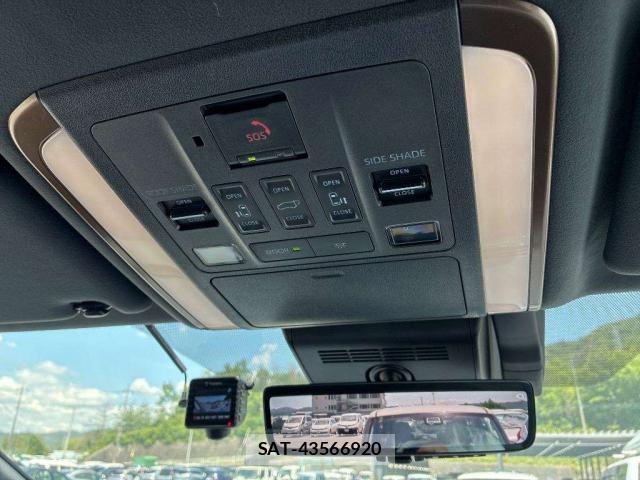 Toyota VELLFIRE 2024-04 8009113-8