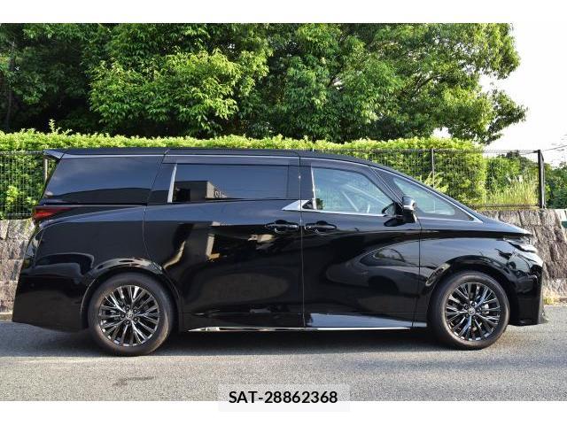Toyota VELLFIRE 2025-01 8009767-3