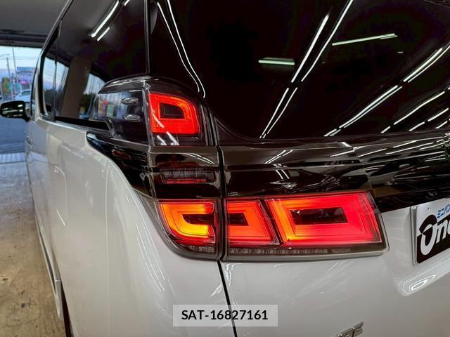 Toyota VELLFIRE 2021-02 8009866-16