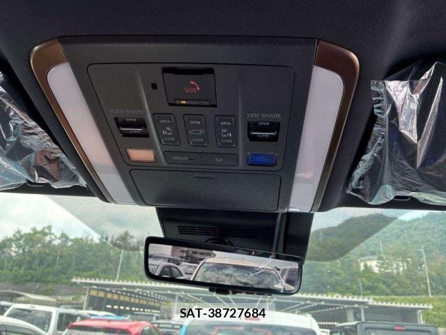 Toyota VELLFIRE 2024-10 8010242-9