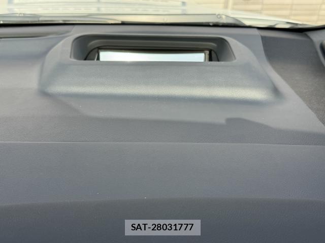 Toyota VELLFIRE 2025-06 8010368-14