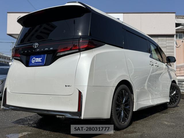 Toyota VELLFIRE 2025-06 8010368-3