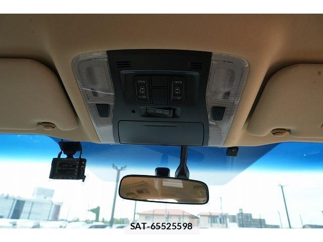 Toyota VELLFIRE 2017-11 8010397-18