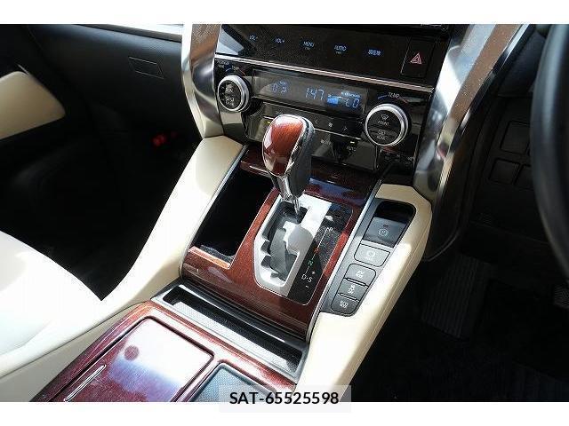 Toyota VELLFIRE 2017-11 8010397-7
